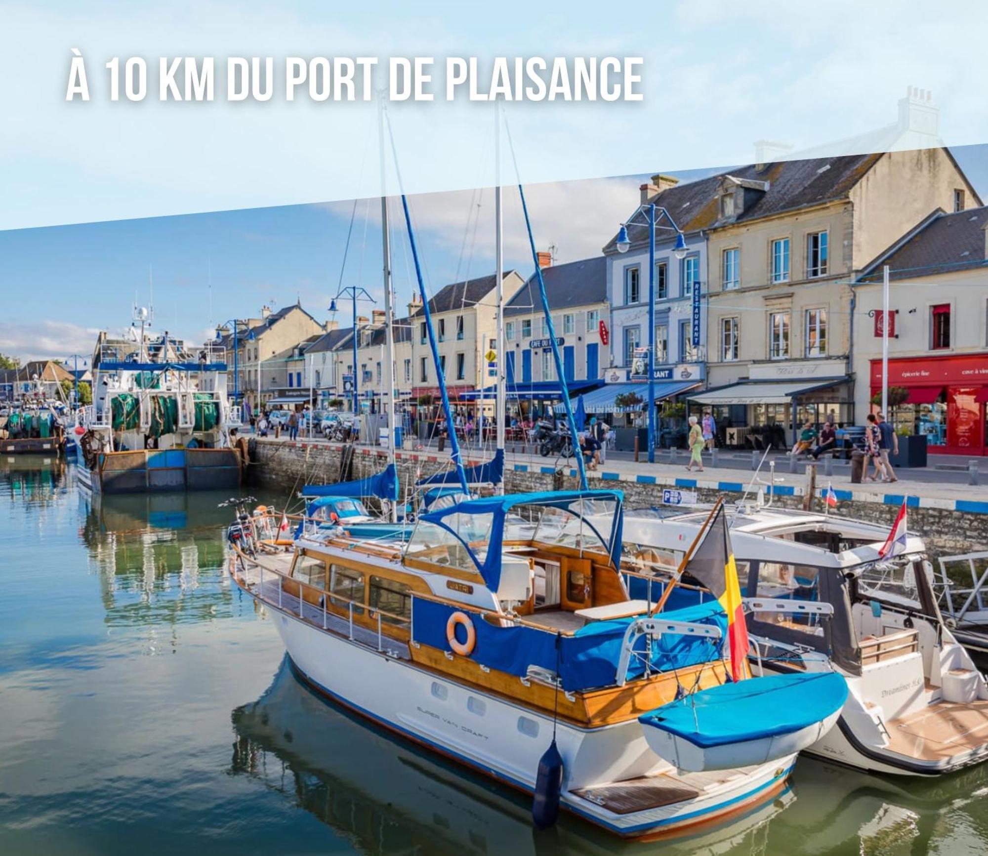 Les Combles De L Aure Grand Studio Cosy Confortable Classe 3 Etoiles Centre Bayeux 2 Mn A Pied Cathedrale Proche Plages Du Debarquement Екстер'єр фото